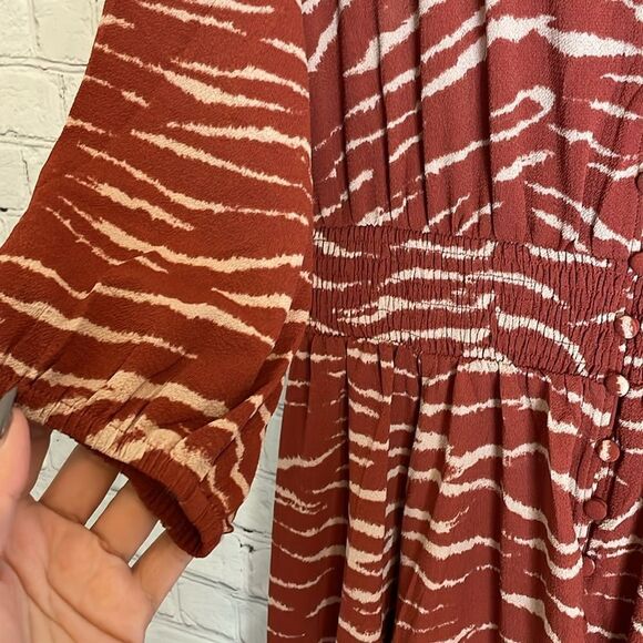 City Chic Maxi Ginger Tiger Max Dress XS Size 14 - Picture 5 of 8